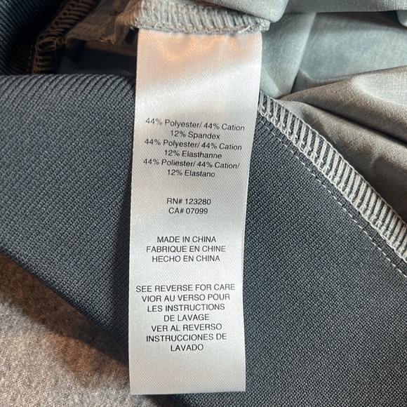 Travis Mathew mens full zip golf windbreaker jacket, large. - Picture 4 of 6